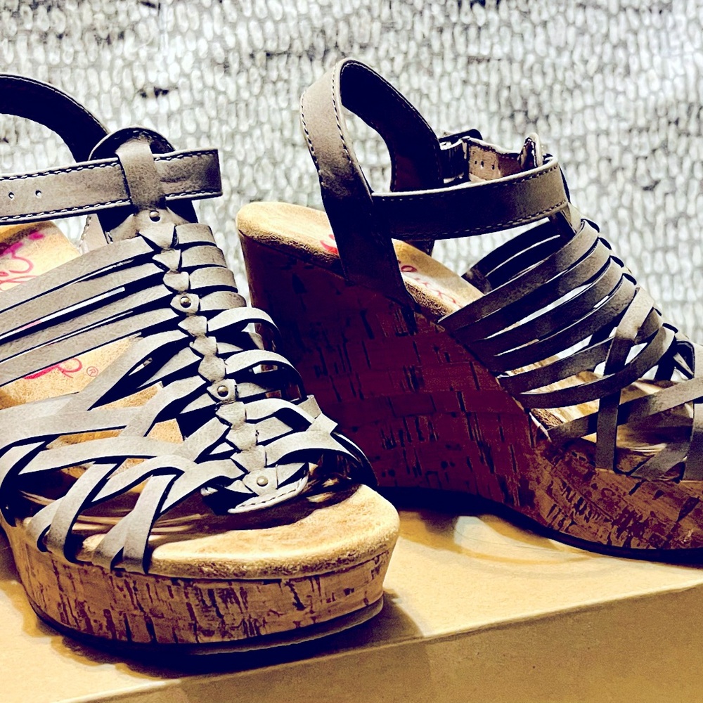 Jellypop Amie Wedge Sandal